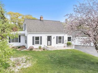 483 Olden Gln, De Pere, WI 54115