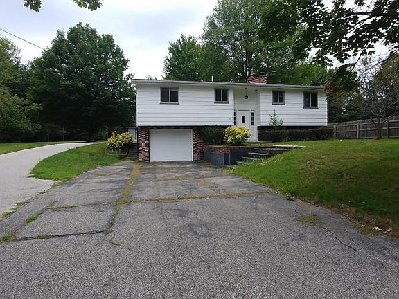 3rd image of 1310 Warner St