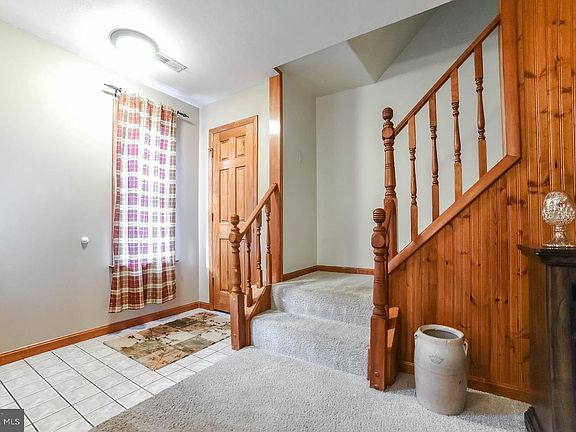 5th image of 47042 Dixon Ct