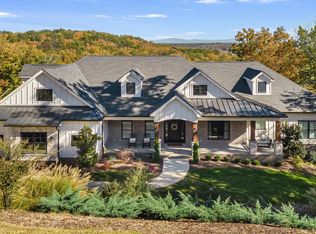 2214 Horizons View Dr, Ooltewah, TN 37363