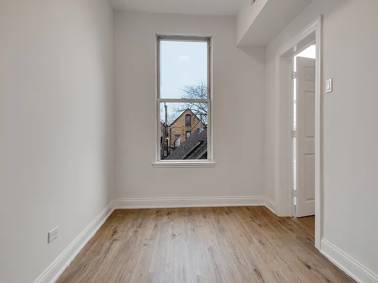 2029 N Damen Ave #2FR — Photo 14