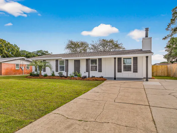 117 Pryor Dr, Mary Esther, FL 32569