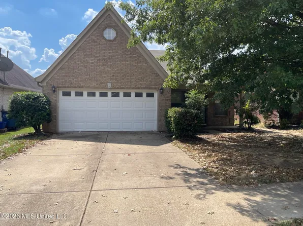 7185 Crape Myrtle Dr, Olive Branch, MS 38654