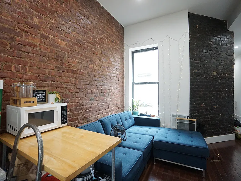167 Starr St #3R — Photo 10