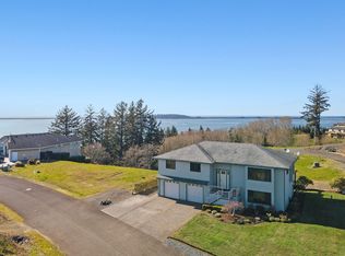 5090 Ocean Ct, Bay City, OR 97107