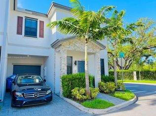 1523 SW 29th St, Fort Lauderdale, FL 33315