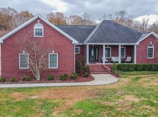 63 Royal Park Dr, Calvert City, KY 42029