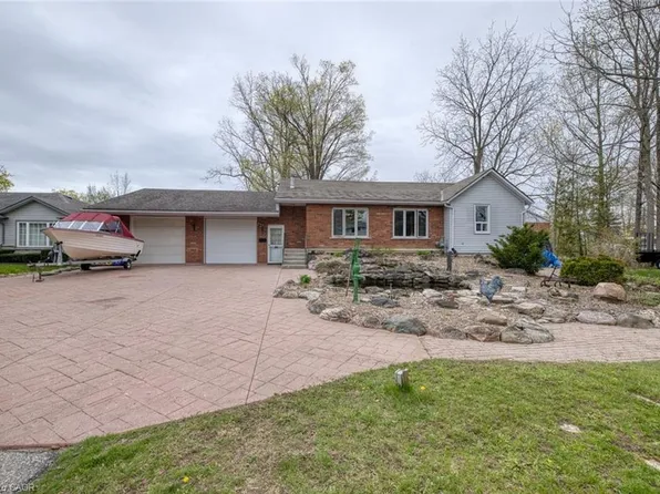 638 Broad St W, Haldimand County, ON N1A 1T7