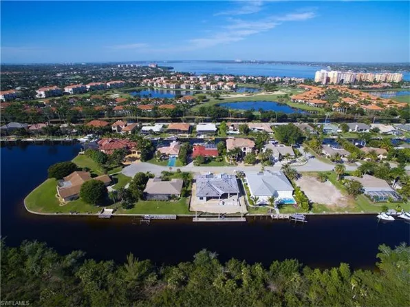 6810 Danah Ct, Fort Myers, FL 33908
