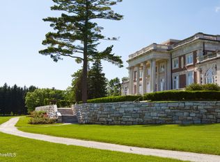 165 Kemble St UNIT 18, Lenox, MA 01240