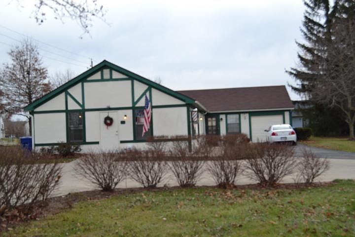 1st image of 21 New Market Dr