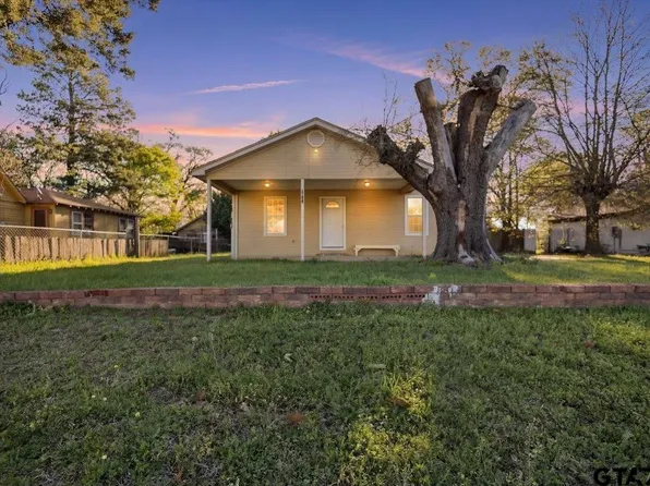 1521 N Haynie Ave, Tyler, TX 75702