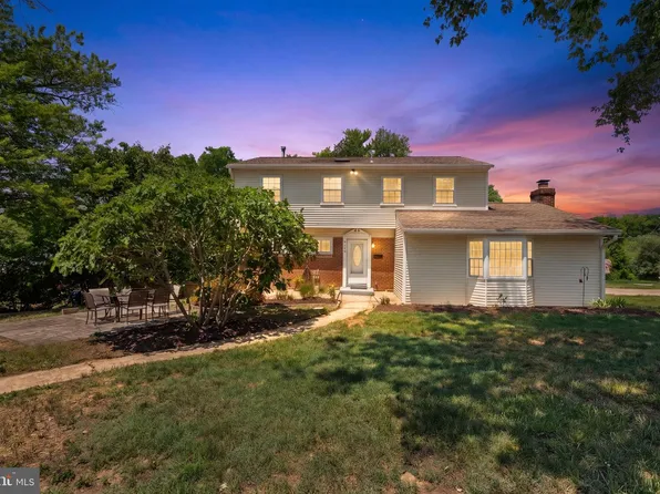 3600 Oakwood Ln, Alexandria, VA 22310