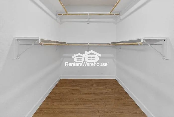 1818 Indian Creek Ct — Photo 33