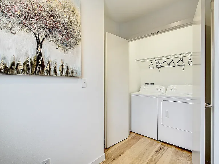 2609A SW Adams St — Photo 10