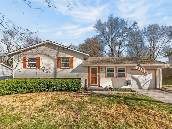 822 Sherrill Ave, Liberty, MO 64068