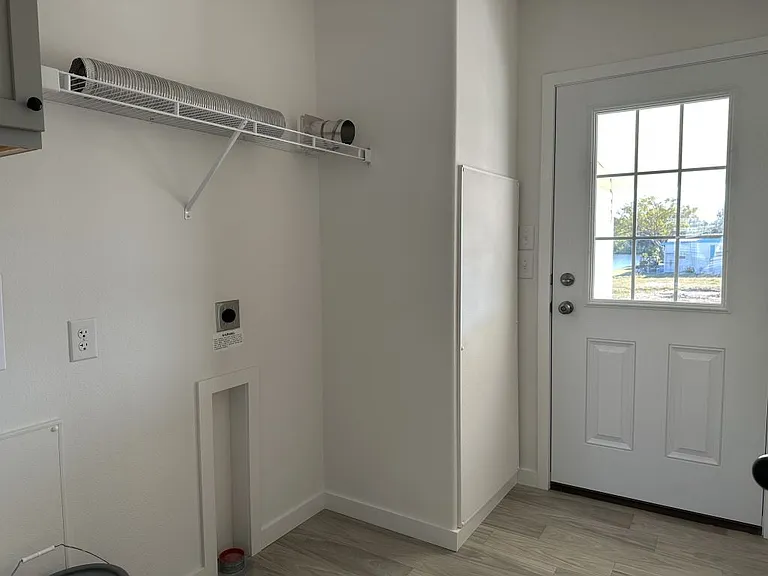 5646 Blue Harbor Dr #324 — Photo 10