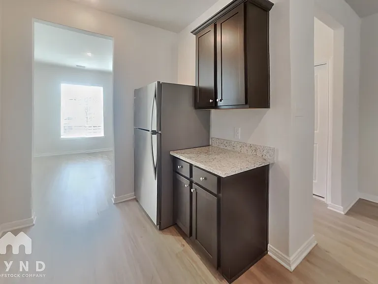 15475 Maple Terrace Dr — Photo 4
