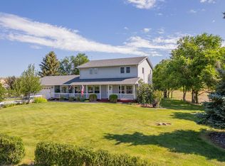 14 Beacon Dr, Cody, WY 82414