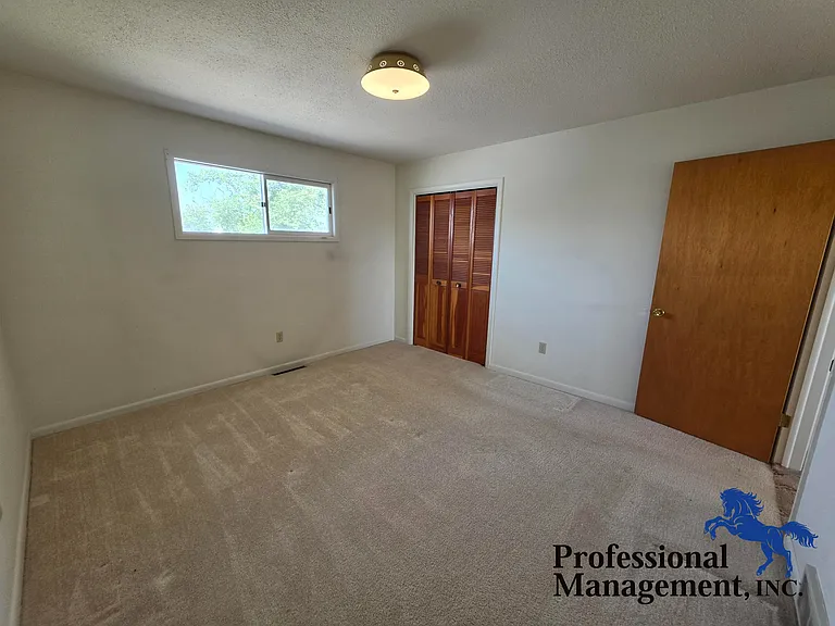 938 Bighorn Rd — Photo 6
