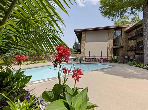 4512 Jefferson St APT 10, Kansas City, MO 64111