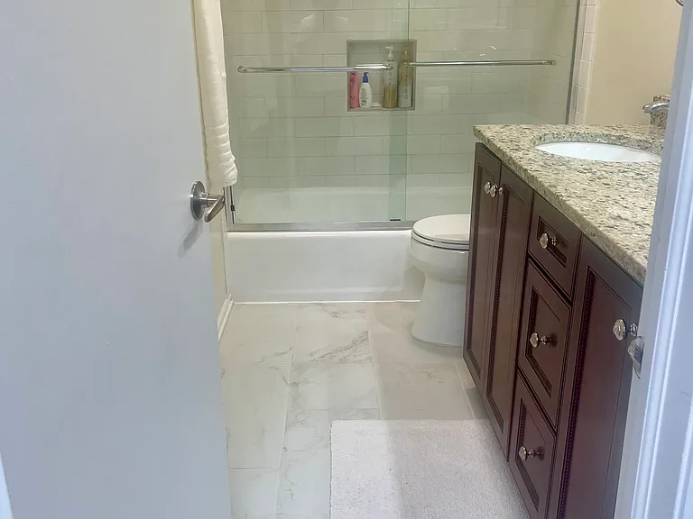 1862 Old Willow Rd — Photo 15