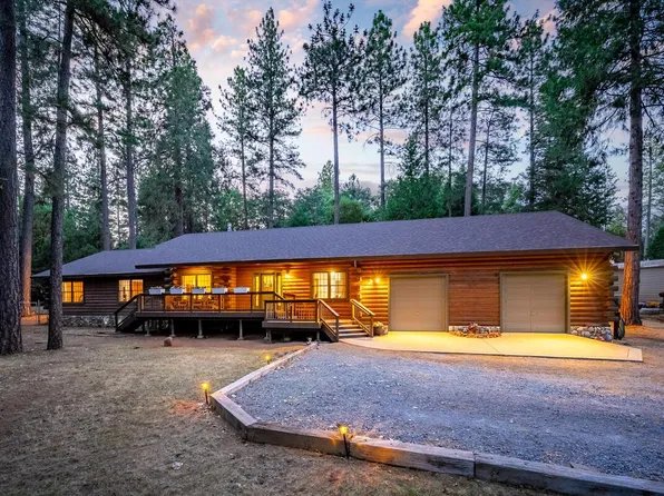 5746 Maywood Dr, Foresthill, CA 95631