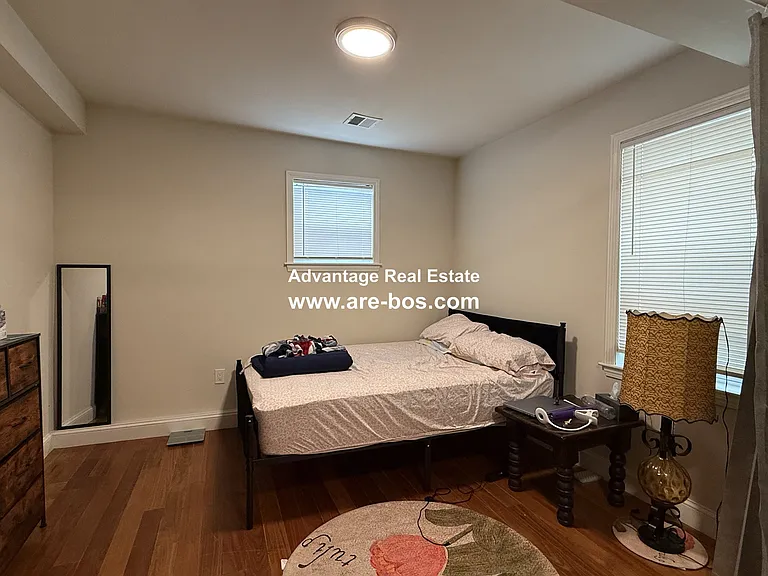 260 Salem St #1 — Photo 16