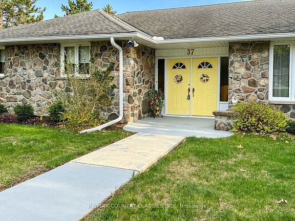2nd image of 37 Golfview Dr