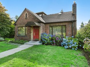 3033 45th Ave SW, Seattle, WA 98116