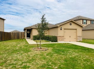 220 J E Brown Ln, Jarrell, TX 76537