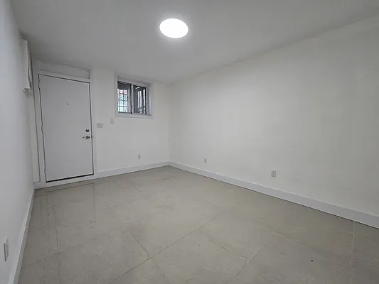 Rented by Kahana Real Estate LLC | media 5