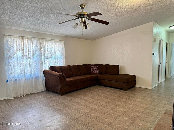 5th image of 400 Kellie St