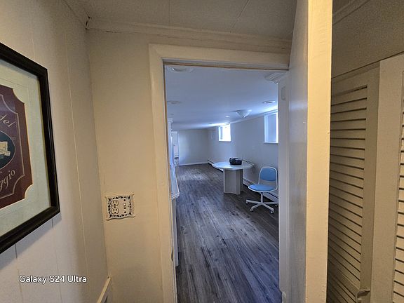3rd image of 82 Seaview Ave #Basement