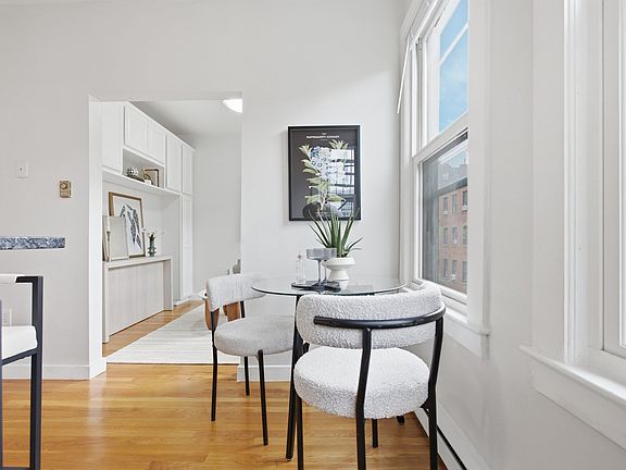 4th image of 32 Grove St APT 8