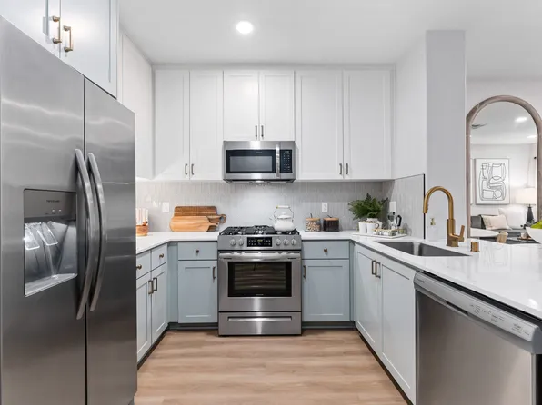 1911 N Buena Vis, Burbank, CA 91504