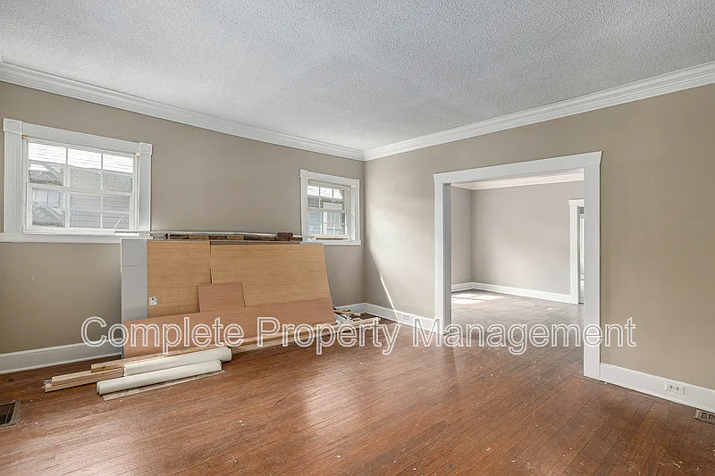 Building Photo - 2528 25th St W