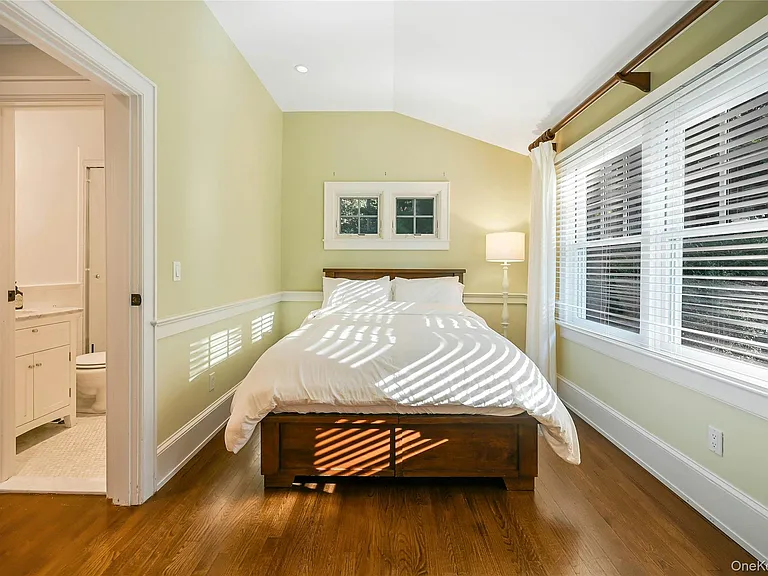1600 Pine Tree Rd — Photo 16