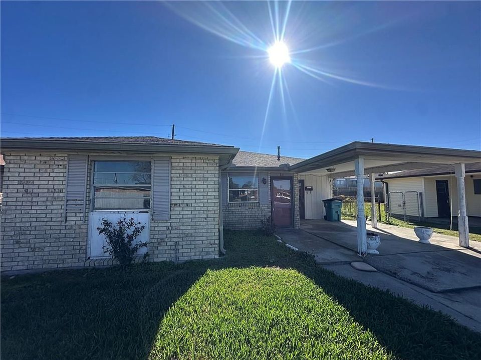1st image of 12 Dulcich Dr