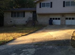 827 Forrest Cir SE, Atlanta, GA 30354