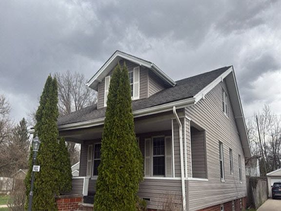 3rd image of 1403 Plainfield Rd