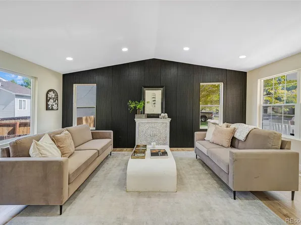 19537 E 18th Avenue, Aurora, CO 80011