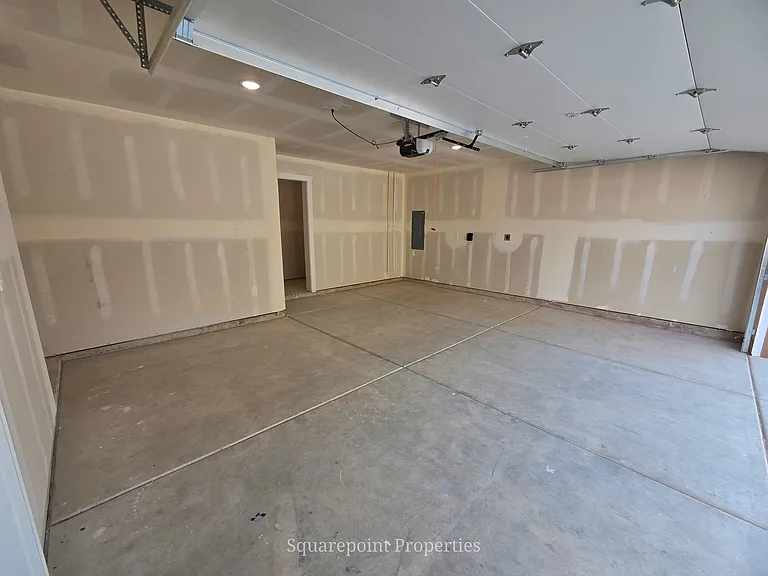 2953 N Maple Grove Rd — Photo 8