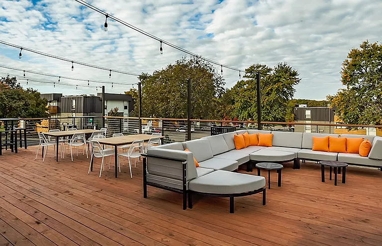 The Reserve at 77 Apartment Homes — Photo 27