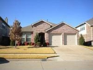 9233 Oldwest Trl, Fort Worth, TX, 76131