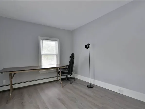 37 Norton St, Nashua, NH 03064