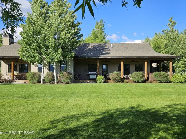 6288 Fox Meadows Dr, Victor, ID 83455