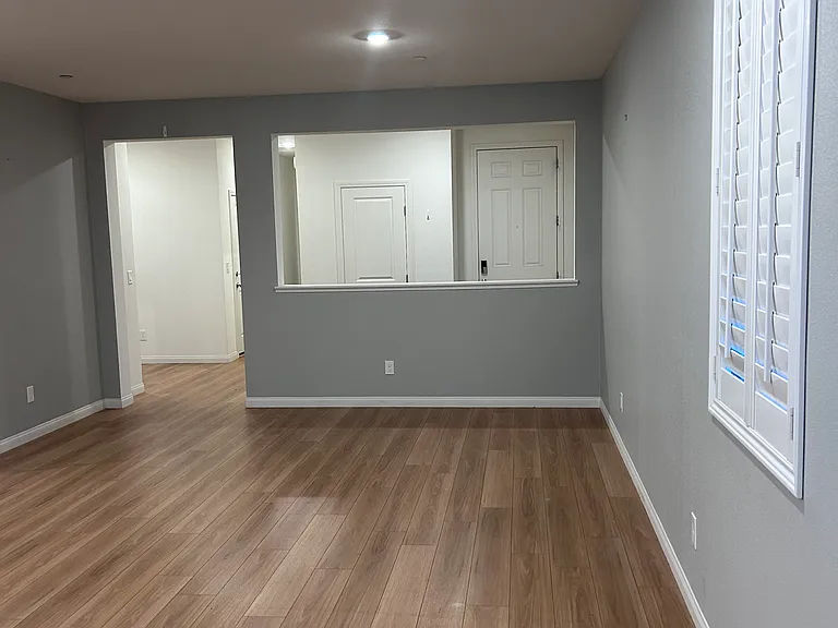 10855 Gentle Crest Ave — Photo 8