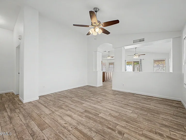 4348 E Campo Bello Dr — Photo 4