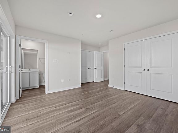 5th image of 5203 Dry Crk